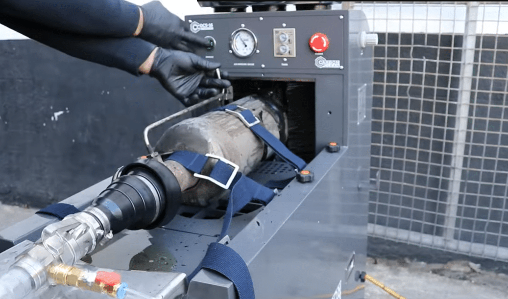 Cleaning DPF Filter With a Pressure Washer