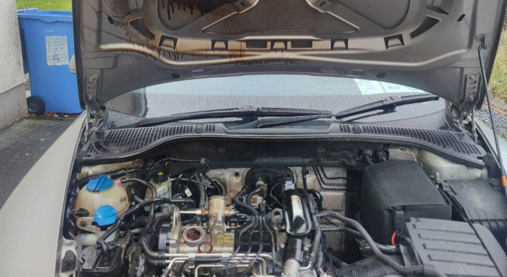 Is It Safe to Drive Without an Engine Oil Dipstick