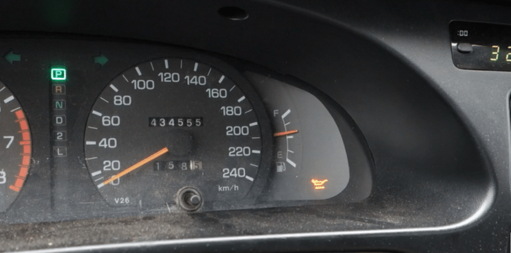 Yellow Oil Light vs Red