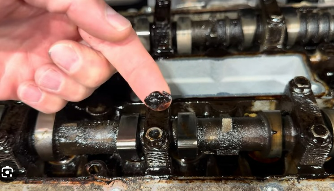 How Many Miles Before Oil Turns To Sludge