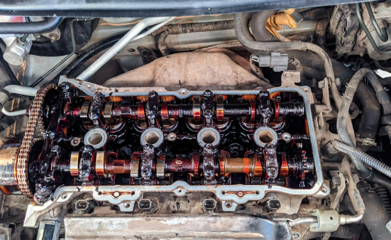 How to Remove Oil Sludge from Engine Without Removing It