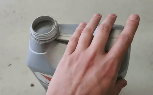 Proven wear testing Valvoline Advanced Full Synthetic Motor Oil SAE 5W-30