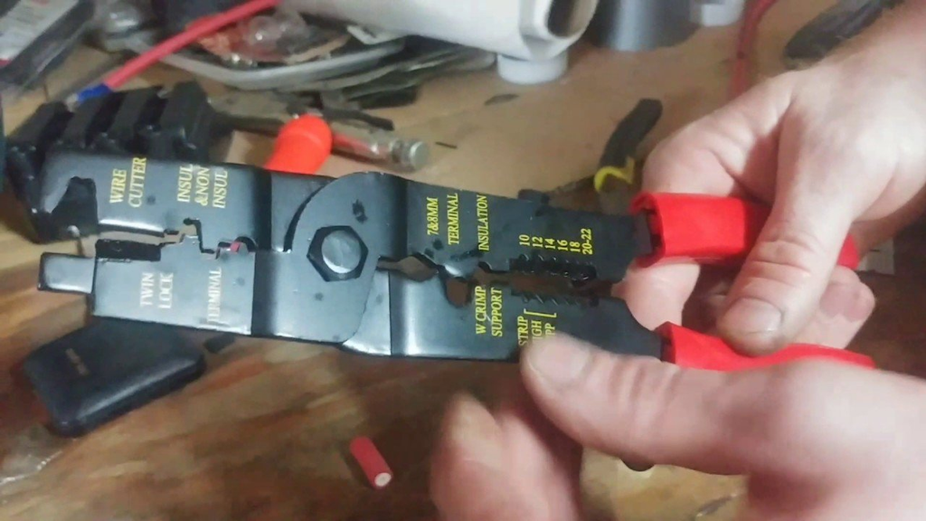 How to Crimp Spark Plug Wires Without Tool